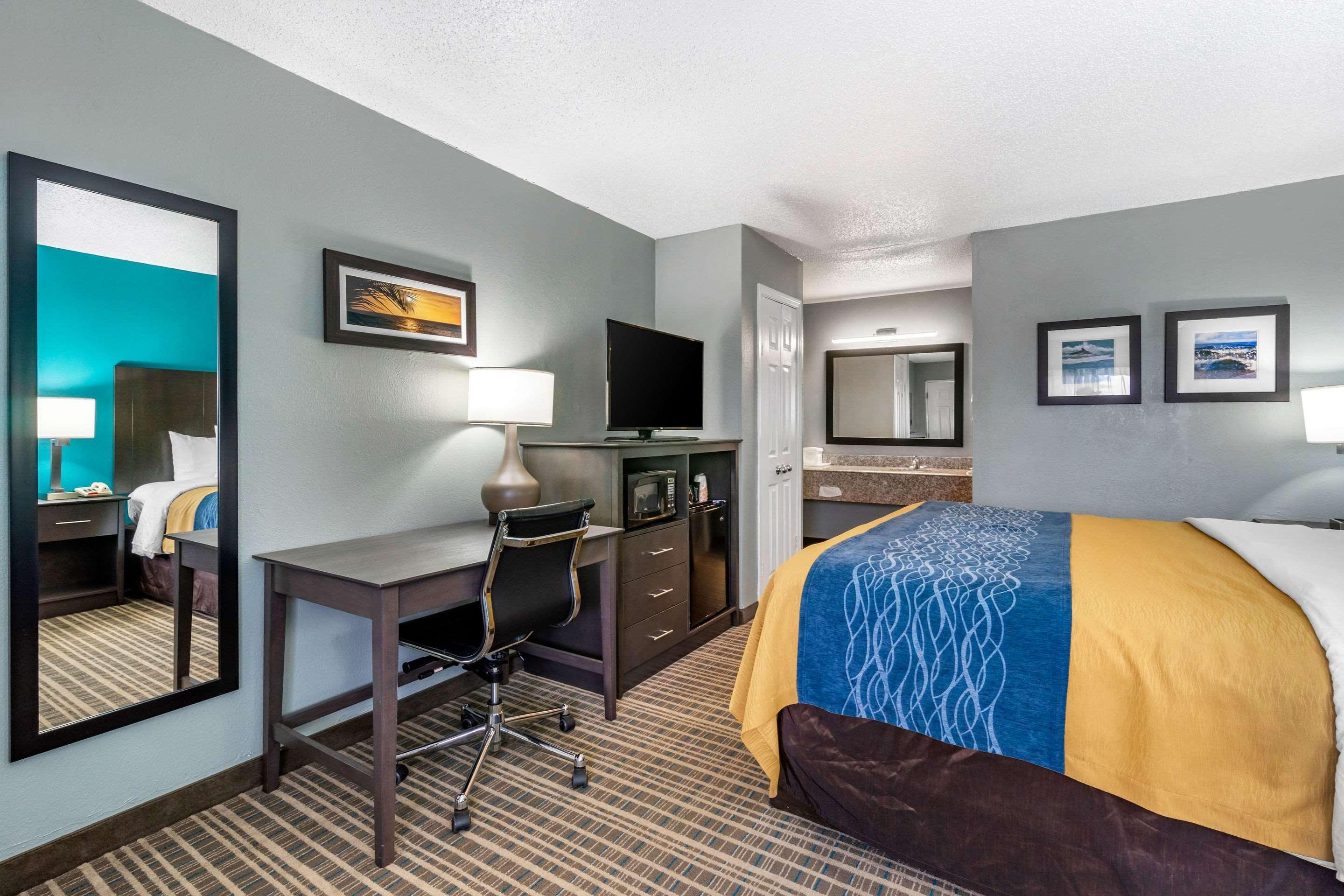 Comfort Inn Sun City Center - Ruskin - Tampa South Екстер'єр фото