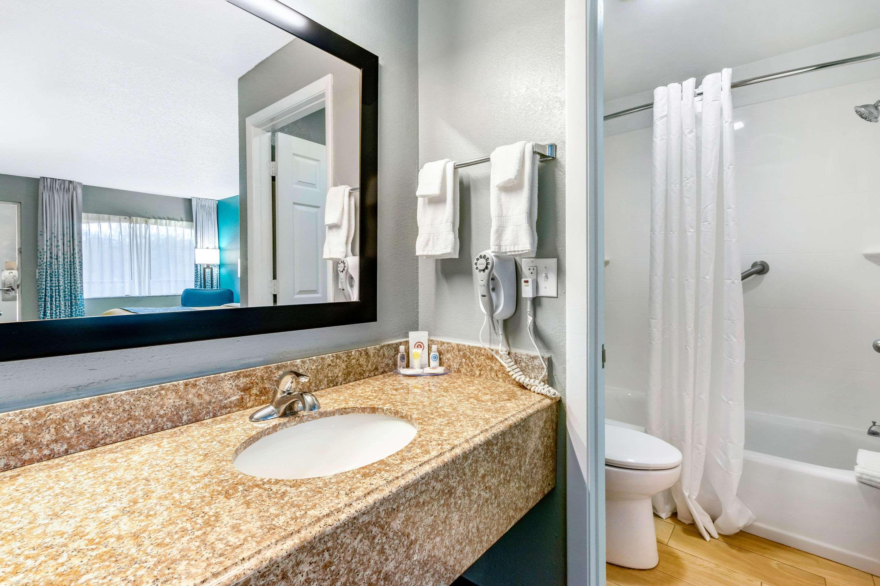 Comfort Inn Sun City Center - Ruskin - Tampa South Екстер'єр фото